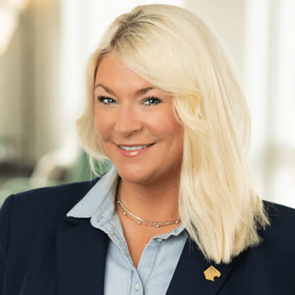 Carroll VanHook, Senior Director of Leasing, JVM Realty